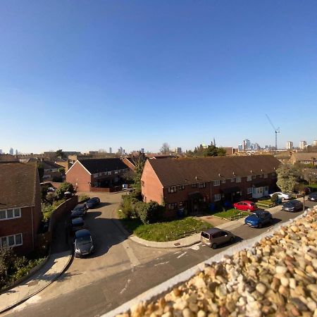 Bright, Spacious, Modern Interior Decor 2 Bedrooms Apartment With Amazing Views London Luaran gambar