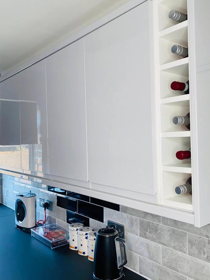 Bright, Spacious, Modern Interior Decor 2 Bedrooms Apartment With Amazing Views London Luaran gambar
